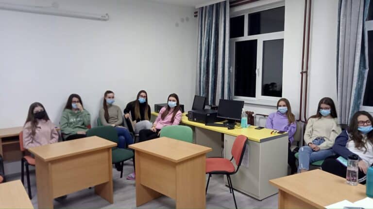 Profesionalna orjentacija kroz vrsnjacku edukaciju